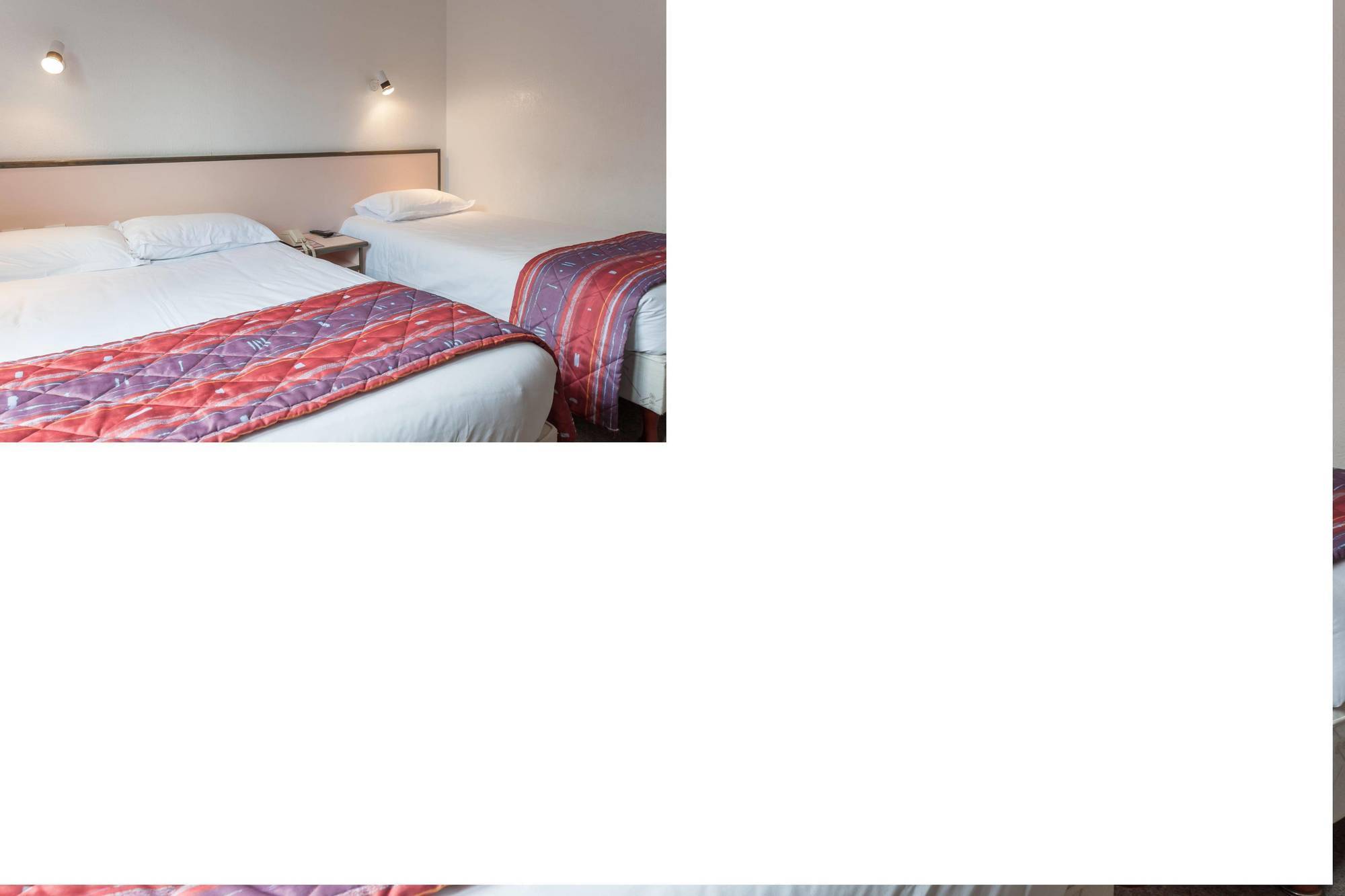 Hotel Le Chatard Sarcey Bagian luar foto